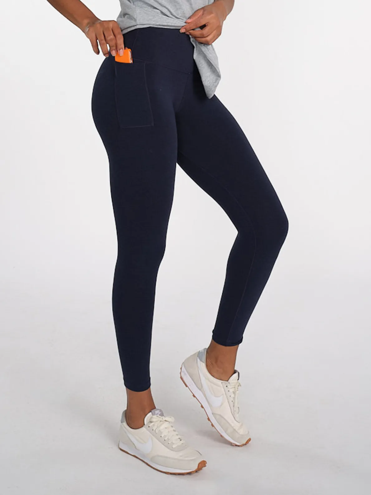 ALLways 7/8 Pocket Legging | Women's Activewear | tasc Performance