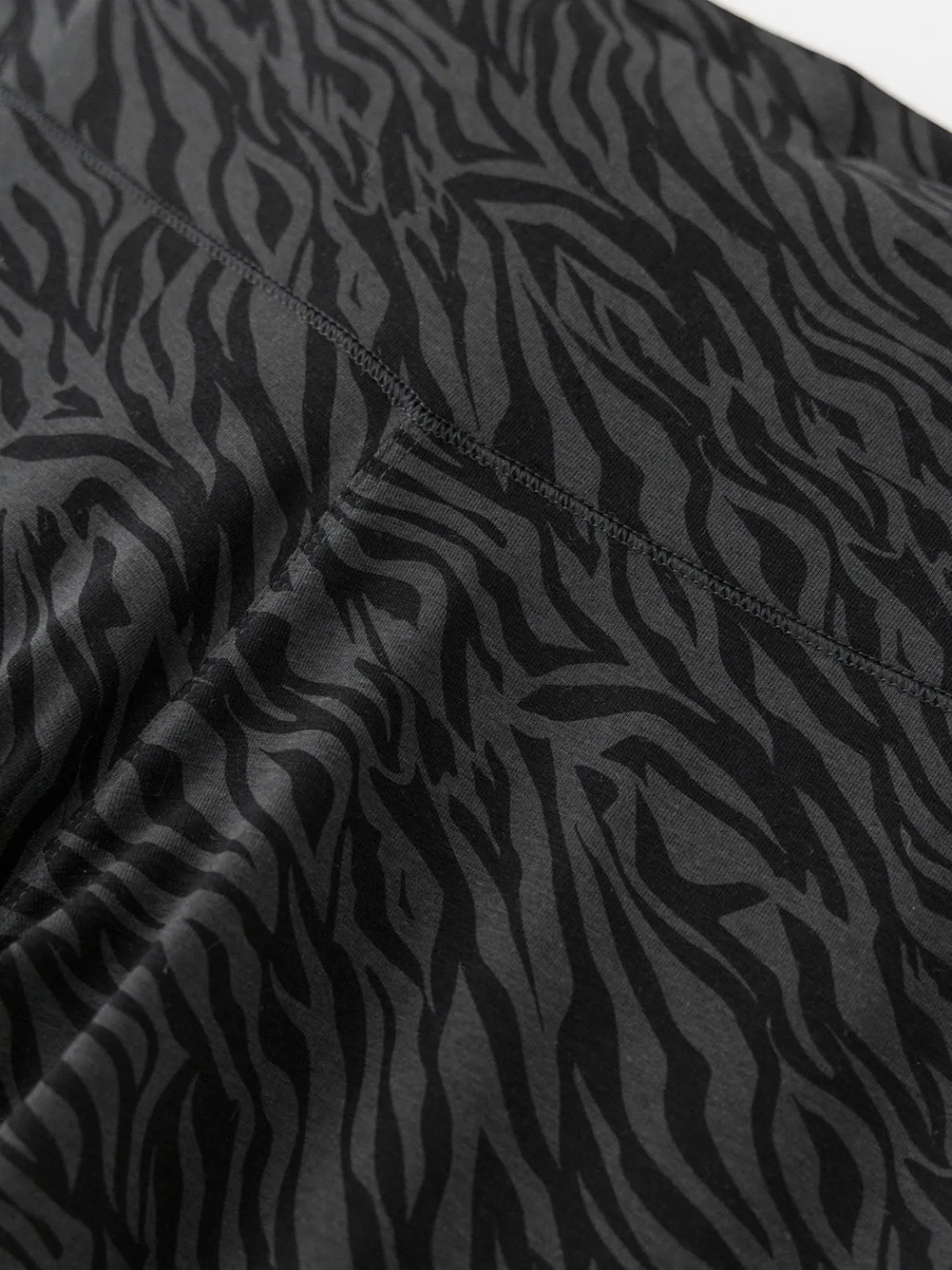 ALLways 7/8 Pocket Legging | Women's Activewear | tasc Performance