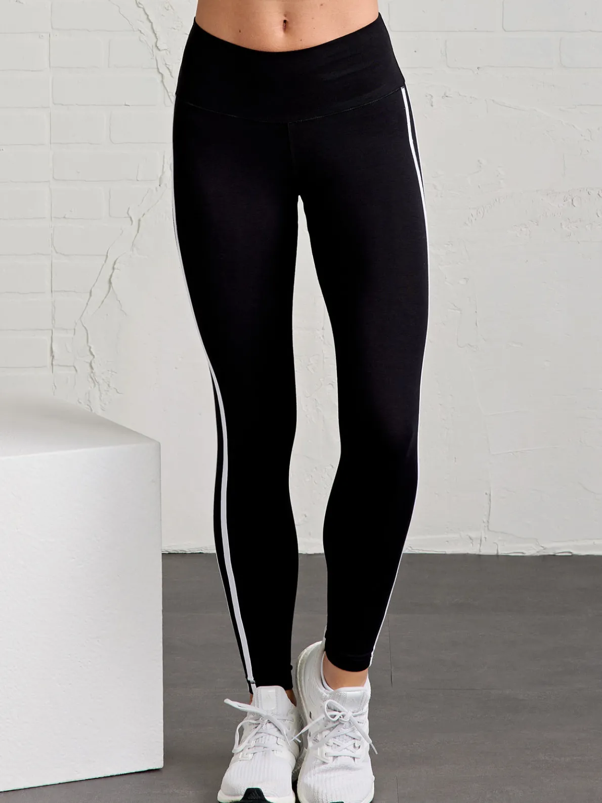 ALLways Stripe Ankle Legging