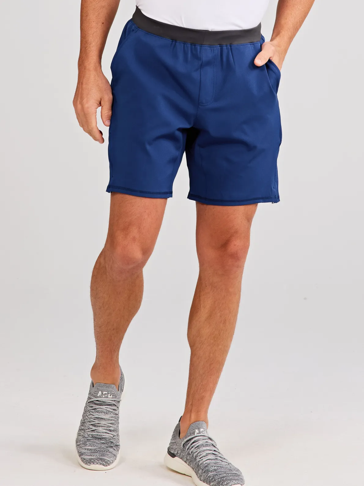 Velocity 8in Unlined Short